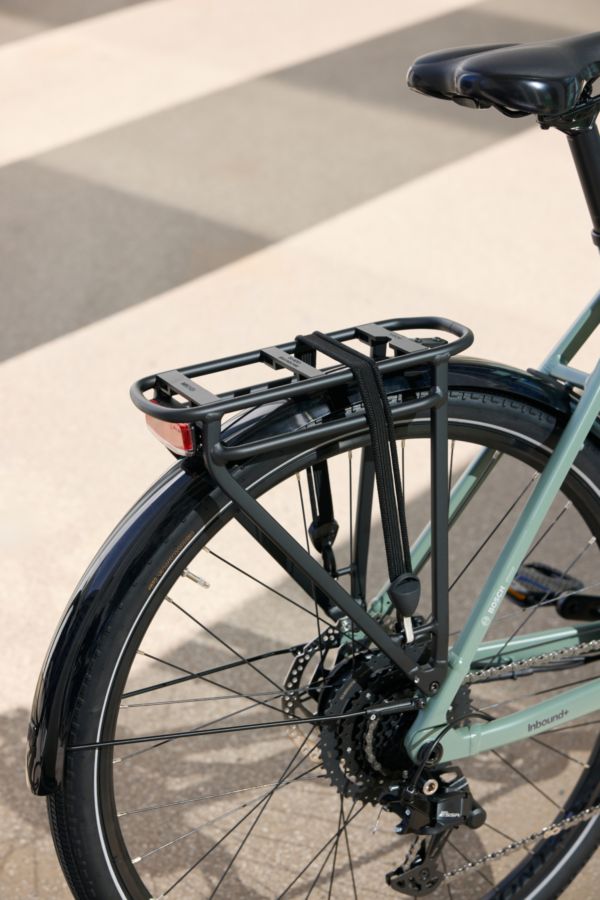 Zadný nosič MIK HD a blatník na bicykli Trek Inbound+